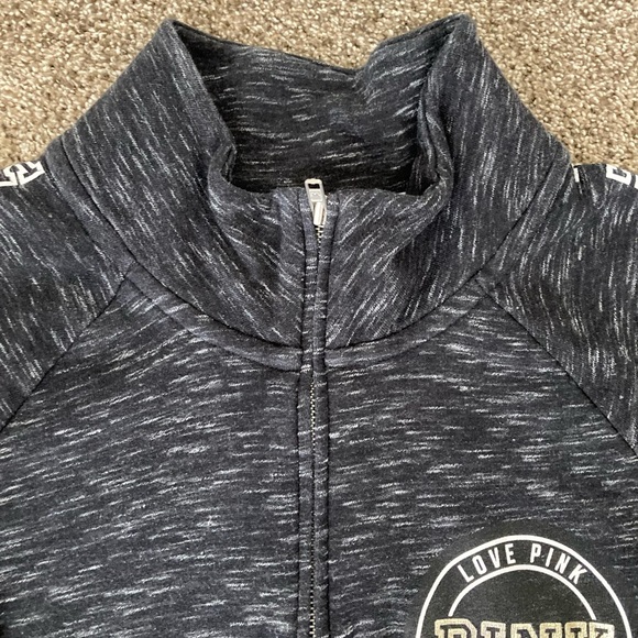 🌺 PINK-VS -Boyfriend Sweatshirt Bundle🌺 - Picture 13 of 15